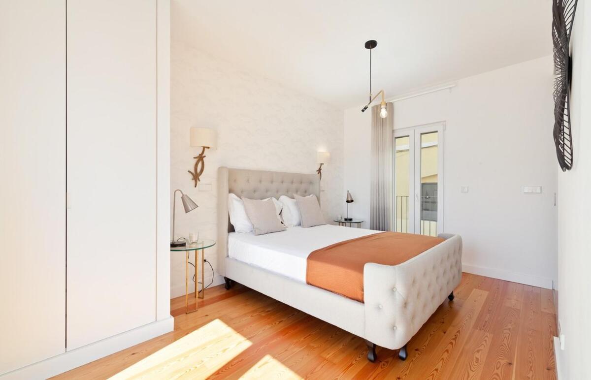 Inn Bright 2 Bedroom With Parking In Lisboa