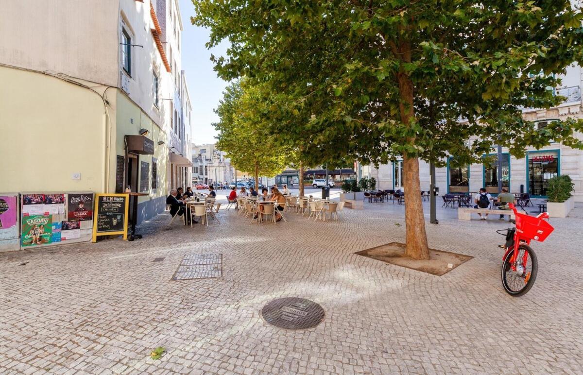 Inn Bright 2 Bedroom With Parking In Lisboa